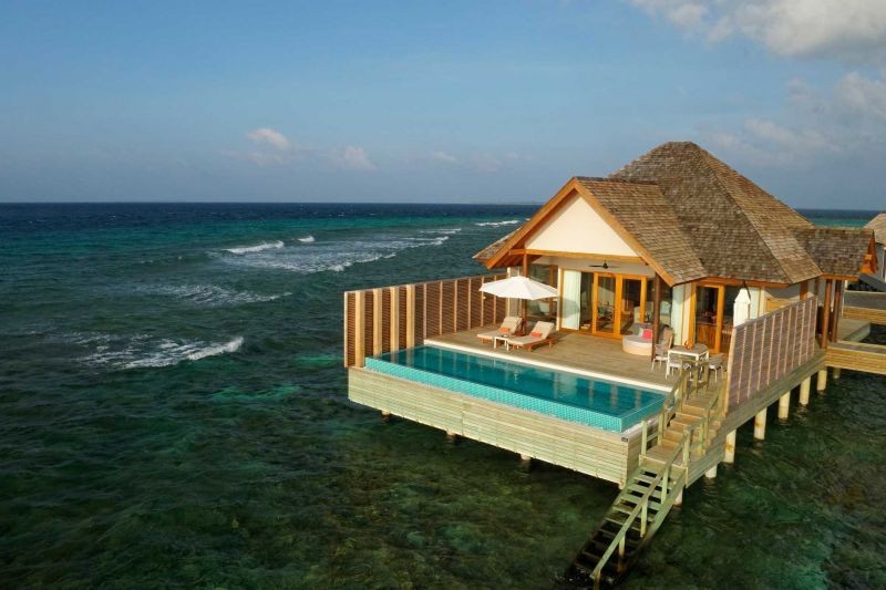 superior water villa with pool