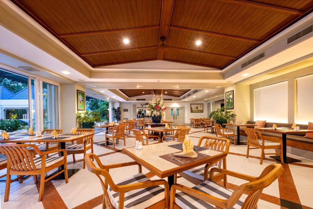 ANDAMAN BEACH SUITES