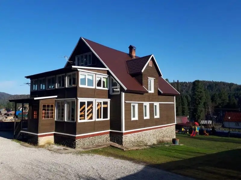 СЕРЕБРЯНЫЙ БЕРЕГ