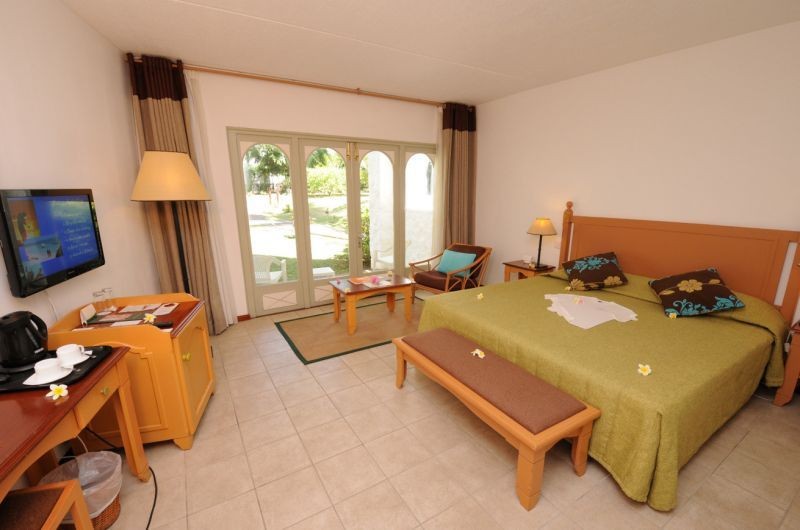 standard honeymoon deal