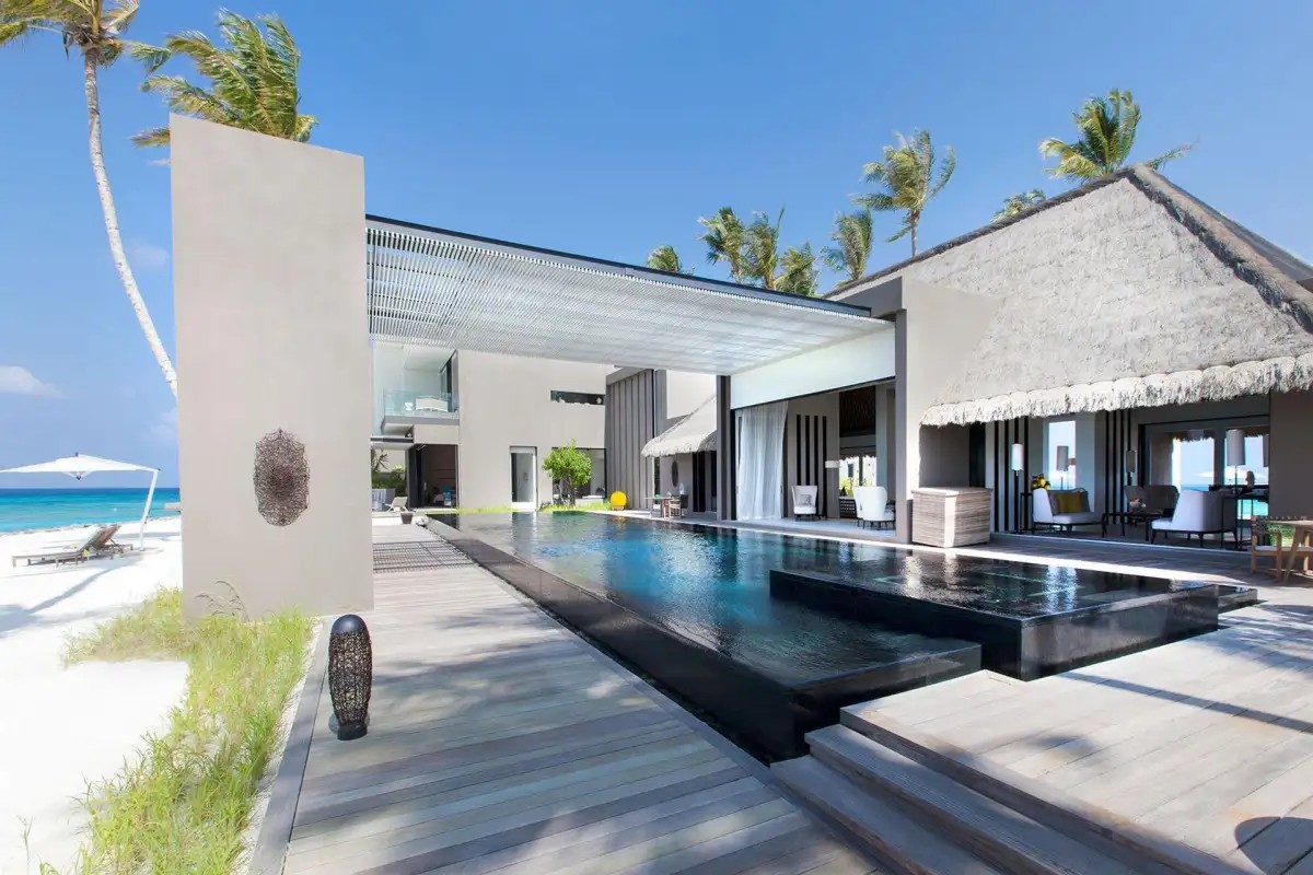 CHEVAL BLANC RANDHELI