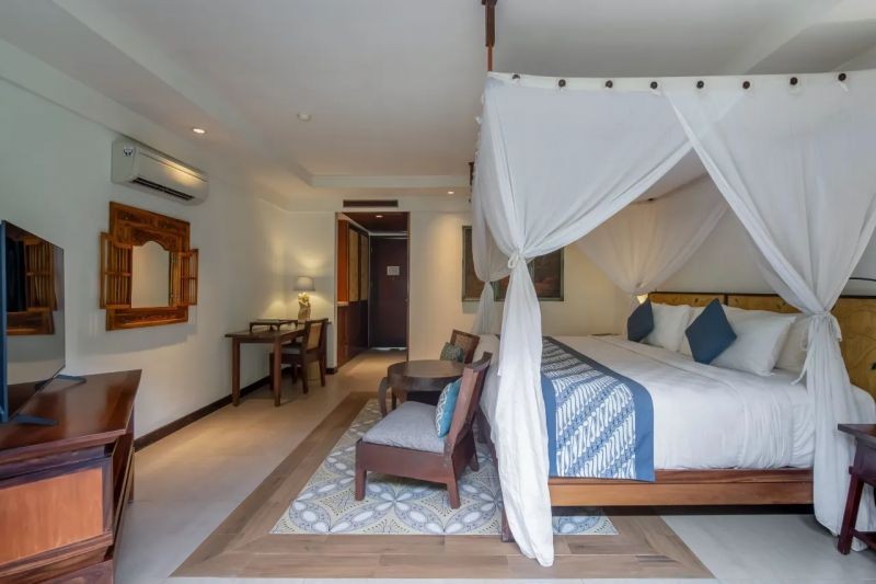 pool villa