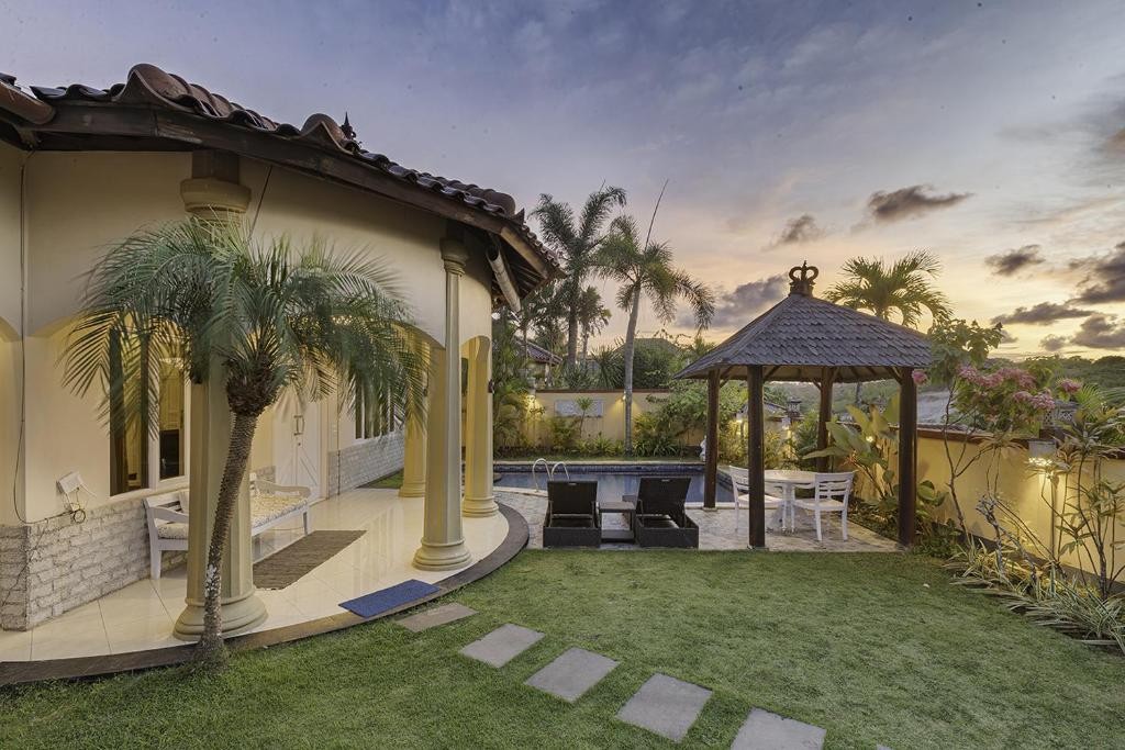 BEVERLY HILLS BOUTIQUE HOTEL & SPA