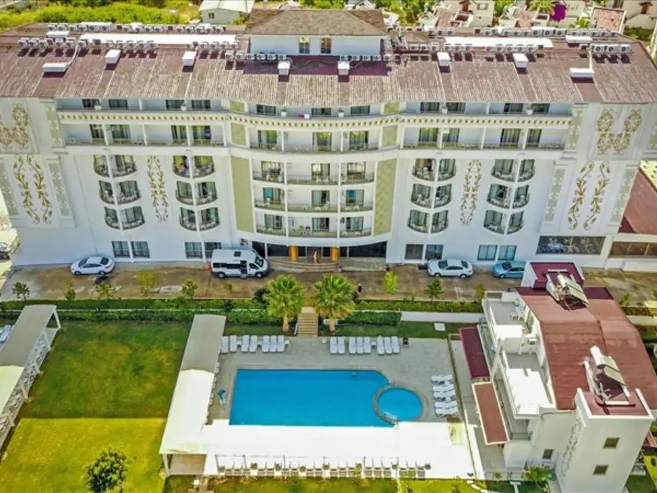 MAYA WORLD PARK (EX. IQ BELEK)