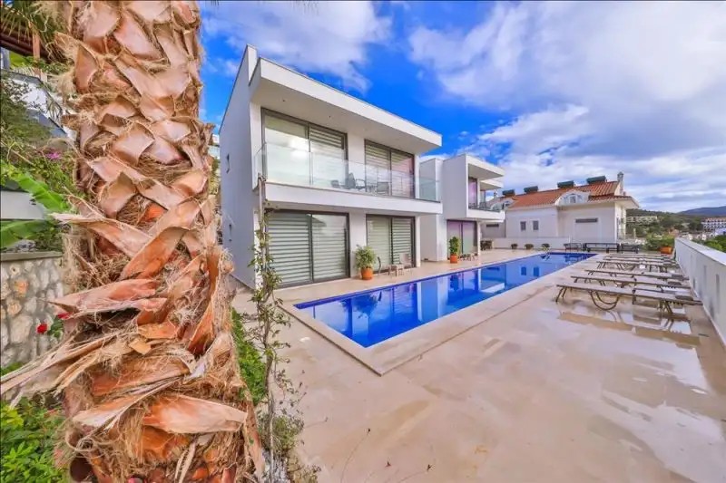 PRIVATE VILLA MARNI