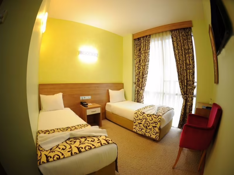 NICE ROYAL HOTEL