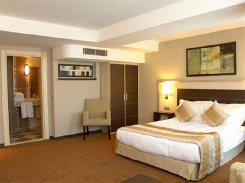 LAZZ HOTEL BY KETENCI