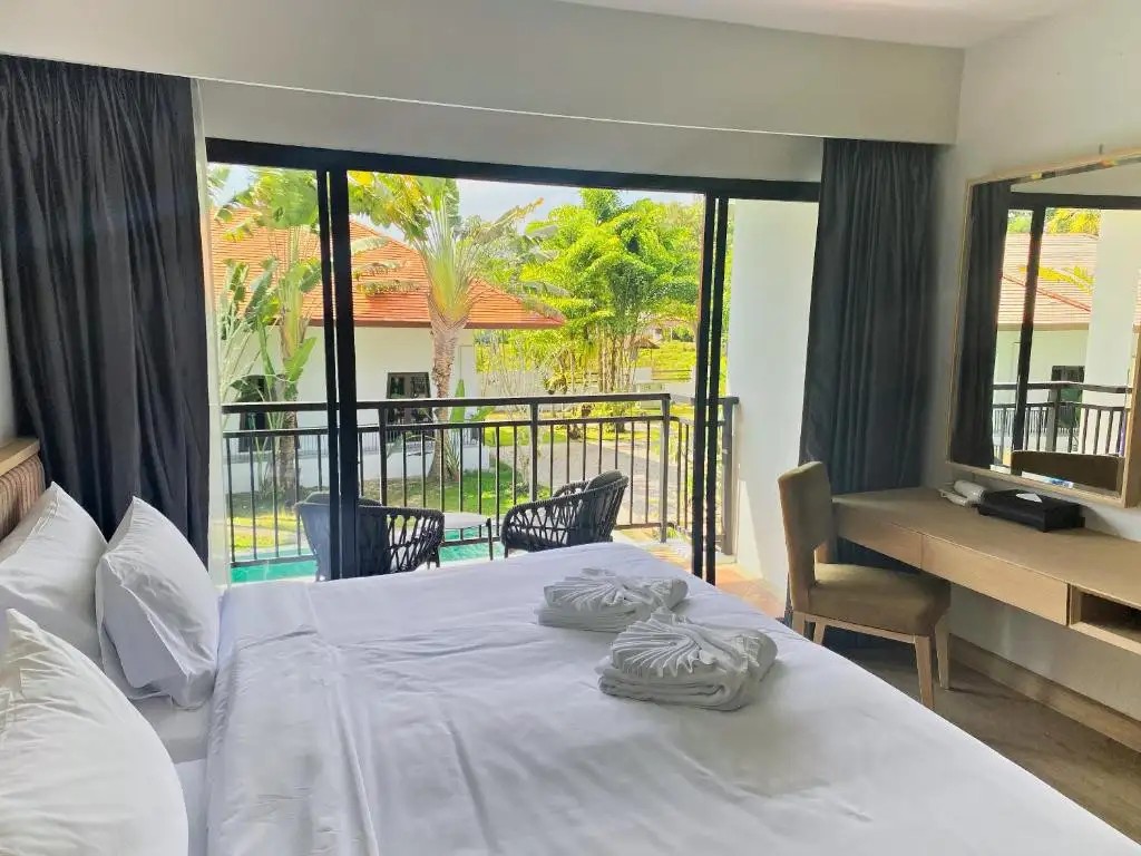 ESTELLA MAI KHAO BEACH RESORT (EX.D VAREE MAI KHAO BEACH RESORT)