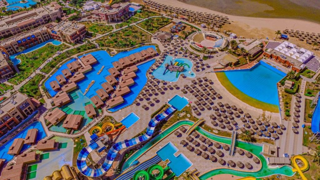TITANIC PALACE RESORT & SPA
