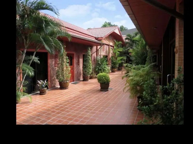 MAGADAN RESIDENCE