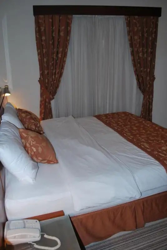 AL DEYAFA HOTEL APARTMENTS
