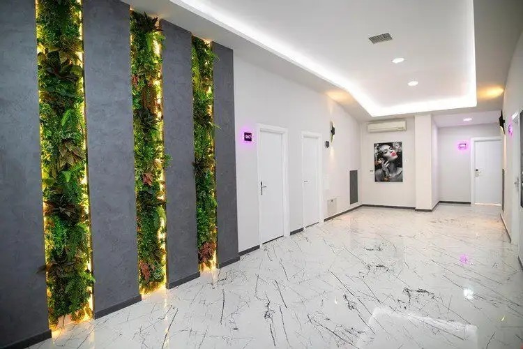 ZOOM HOTEL