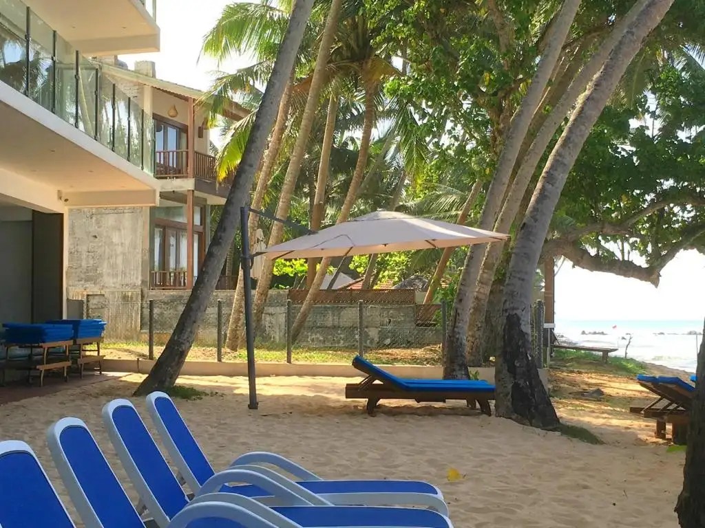 SAYURA BEACH