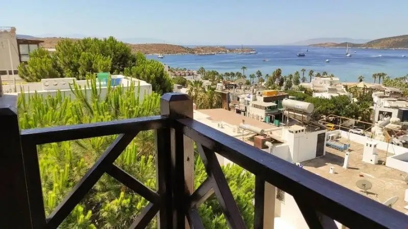 MEU LA BOUTIQUE OTEL