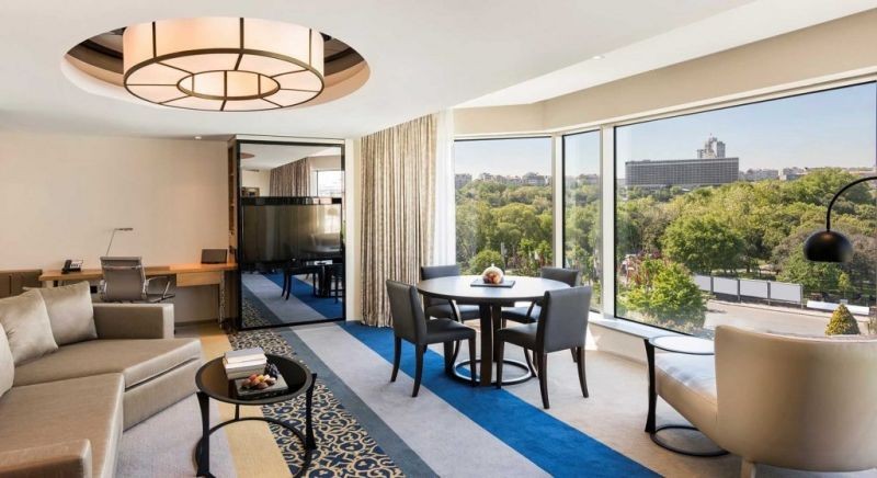 deluxe suite garden view