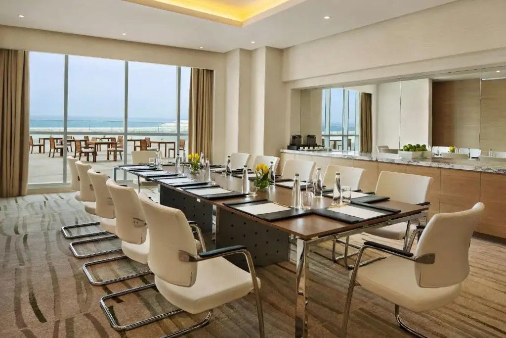 DOUBLETREE BY HILTON DUBAI JUMEIRAH BEACH