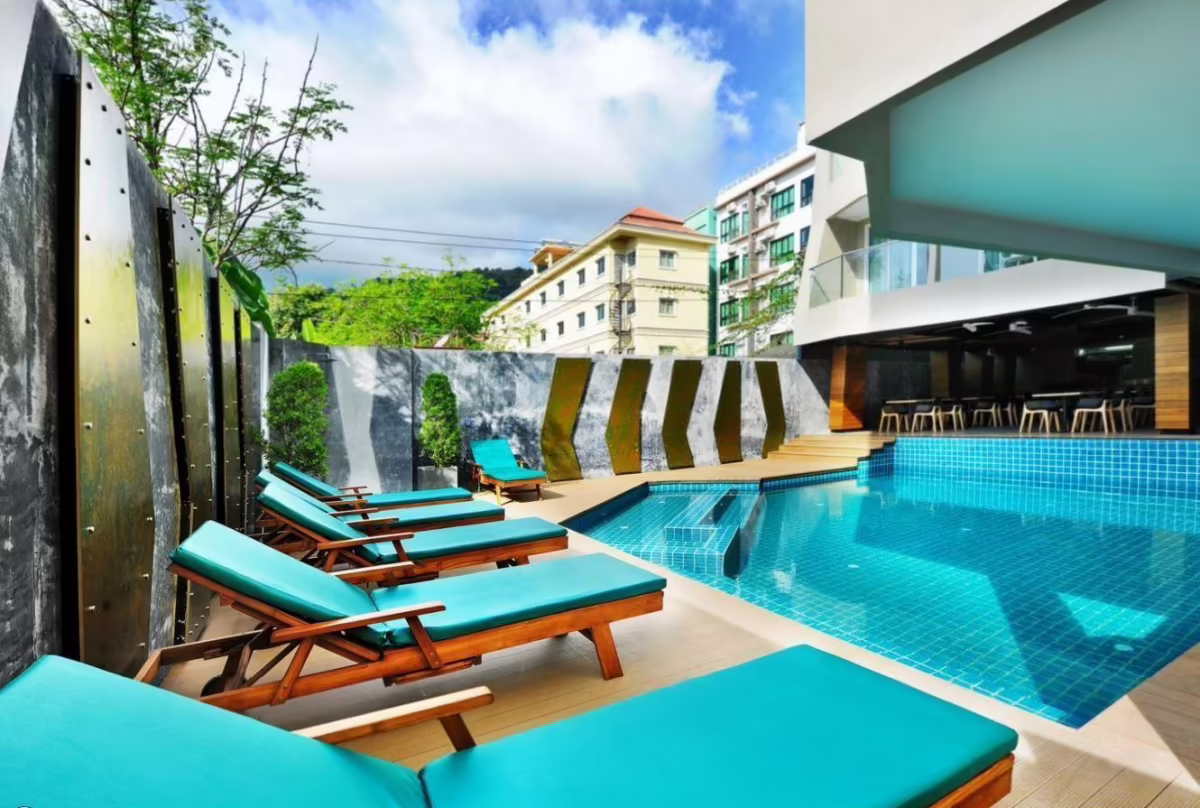 RATANA PATONG BEACH HOTEL  (EX. NEW NORDIC RATANA PHUKET)