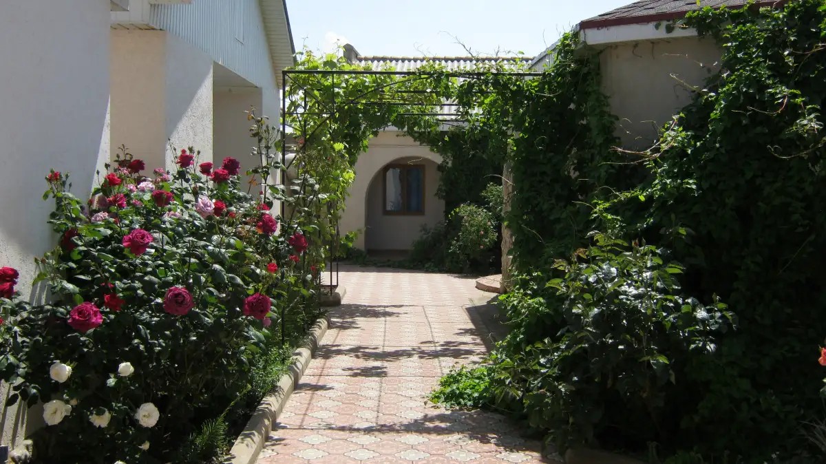 OLD GARDEN (EX. МОСКВИЧКА)