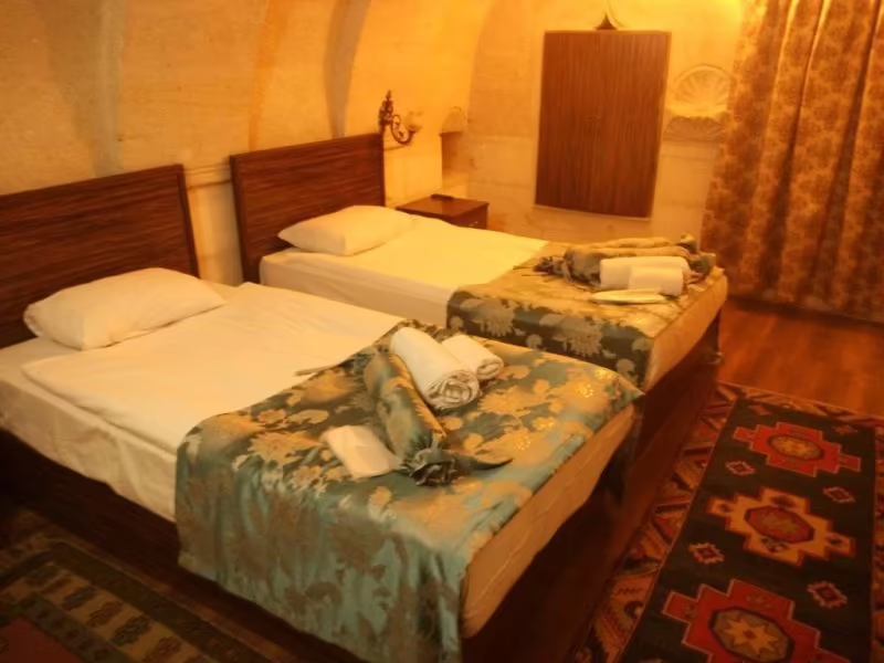 ROSE VALLEY HOTEL