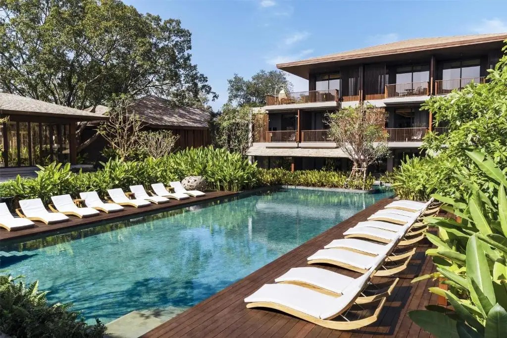 ANDAZ PATTAYA JOMTIEN BEACH