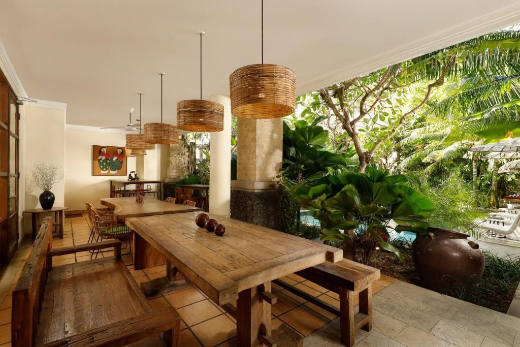 SARA RESIDENCE