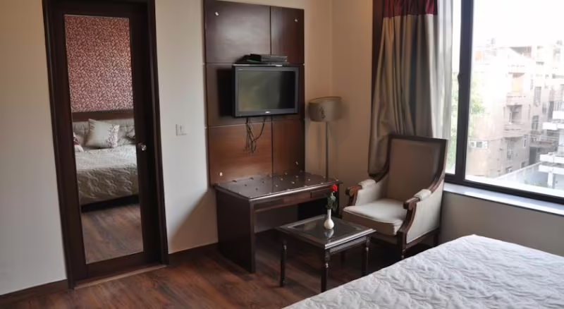 AMARA HOTEL