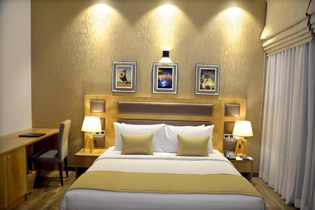 BELMONT BOUTIQUE HOTEL
