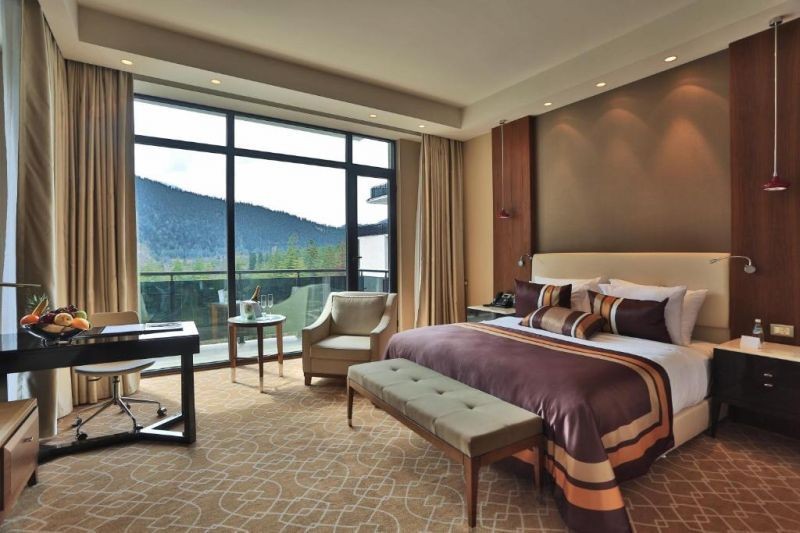 deluxe with jacuzzi.