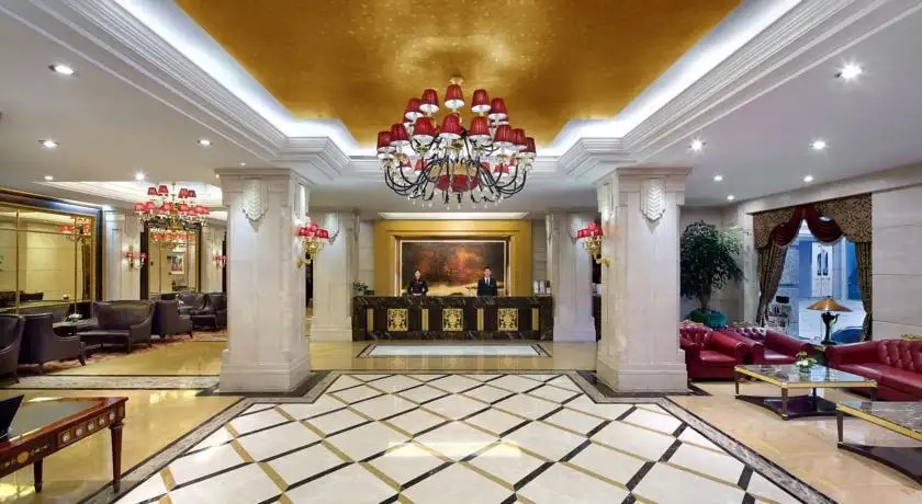 PRESIDENT HOTEL