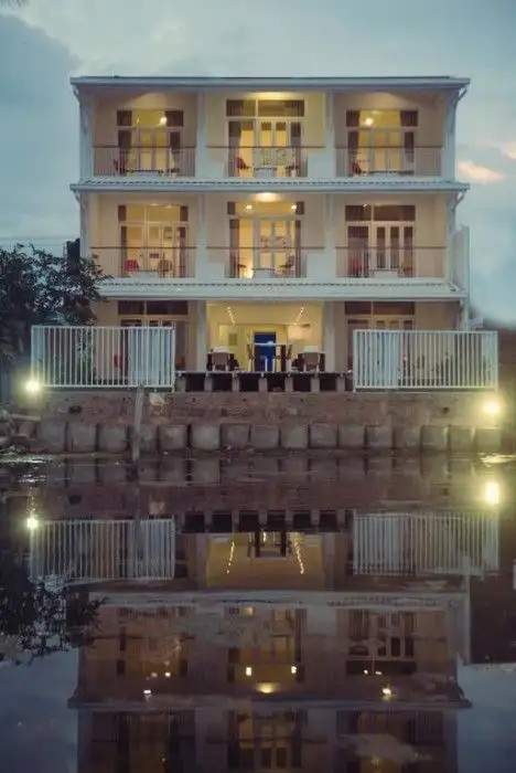 HUSH LAGOON 30
