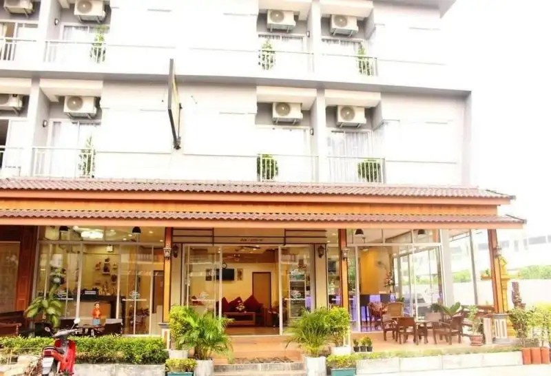 BAAN KETKAEW GUEST HOUSE (EX. LIFESTYLE RESIDENCE)