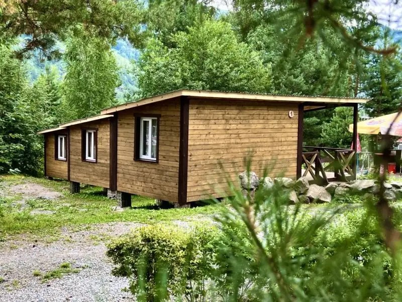 КРАСНЫЙ КАМЕНЬ