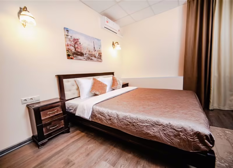 BUSINESS LOUNGE HOTEL