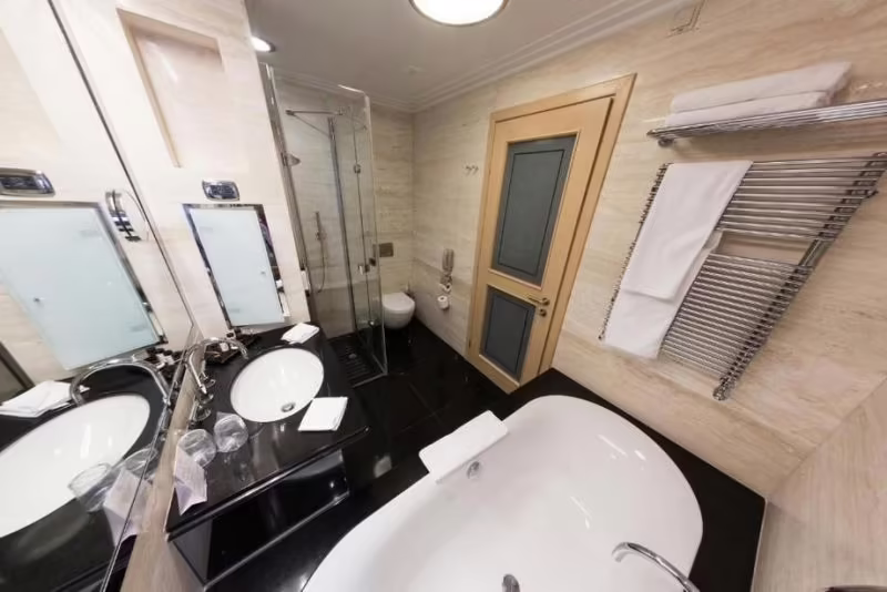 SPLENDID CONFERENCE & SPA RESORT 