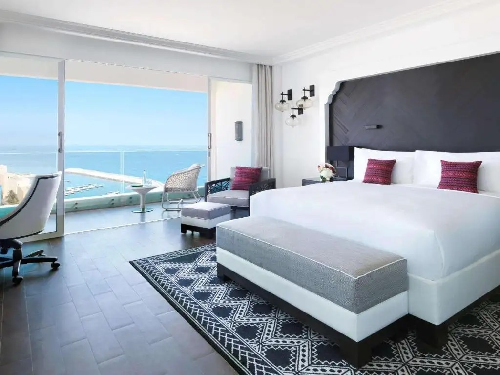 FAIRMONT FUJAIRAH BEACH RESORT