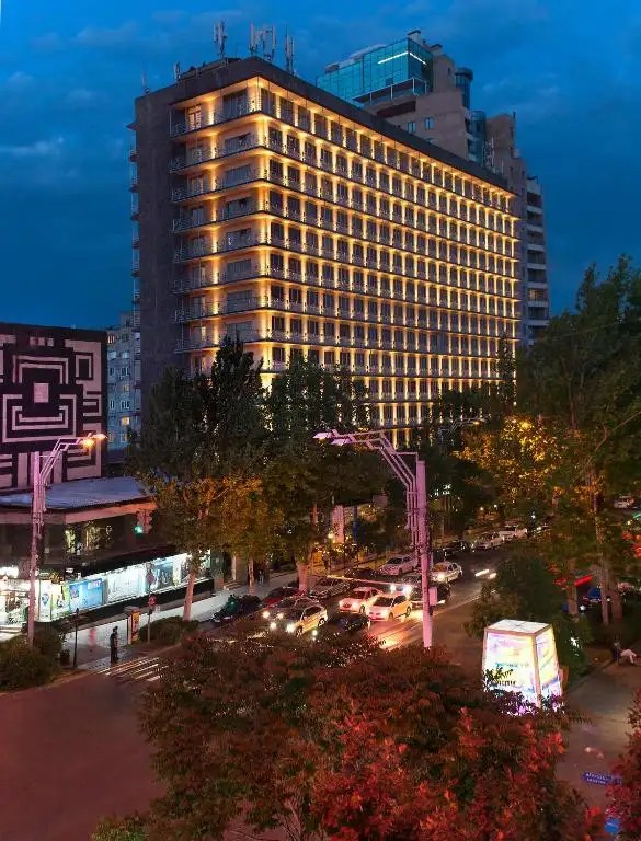 ANI PLAZA