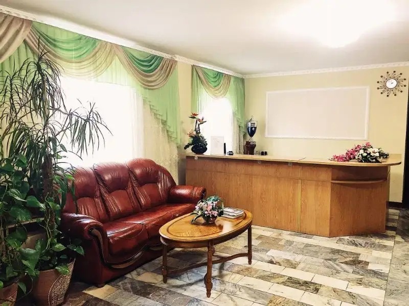 АДОНИС