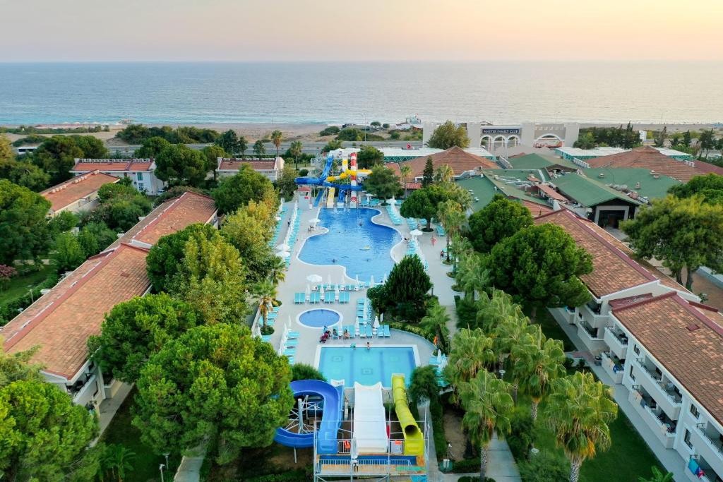 MASTER FAMILY CLUB (EX. ASKA COSTA HOLIDAY CLUB)
