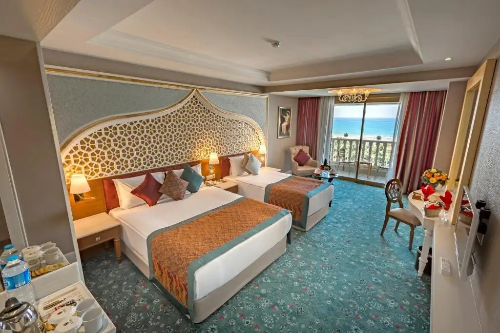 ROYAL TAJ MAHAL HOTEL