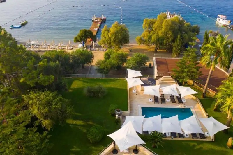 THE FARRYS BOUTIQUE HOTEL