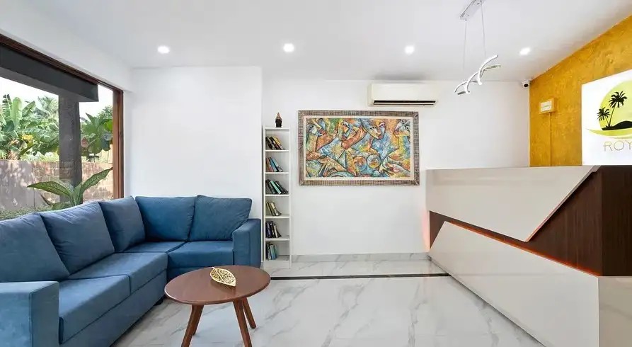 ROYALE AMATA BY THE BEACH