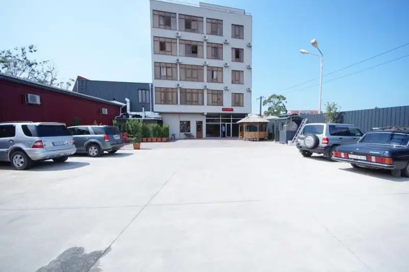 725 HOTEL