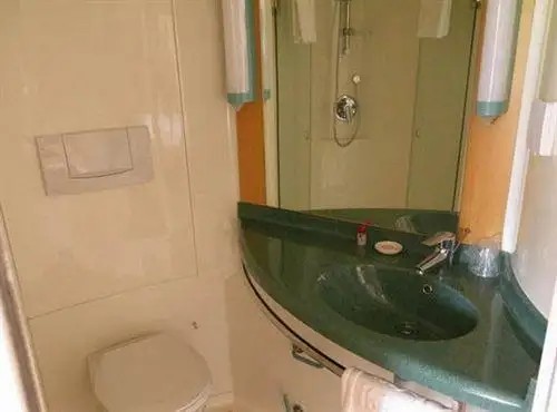 IBIS LIANYANG