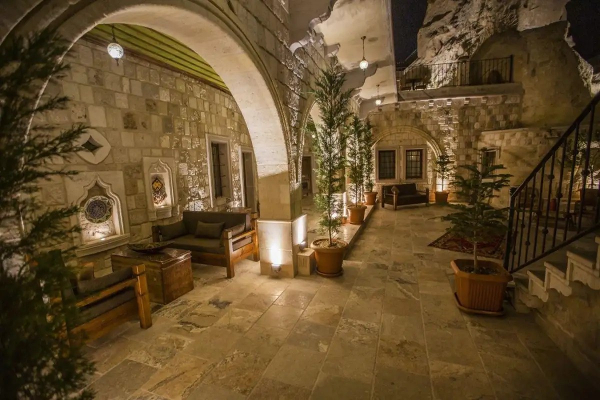 ZARA CAVE HOTEL 