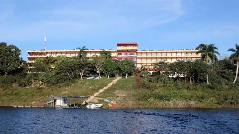 ISLAZUL HANABANILLA