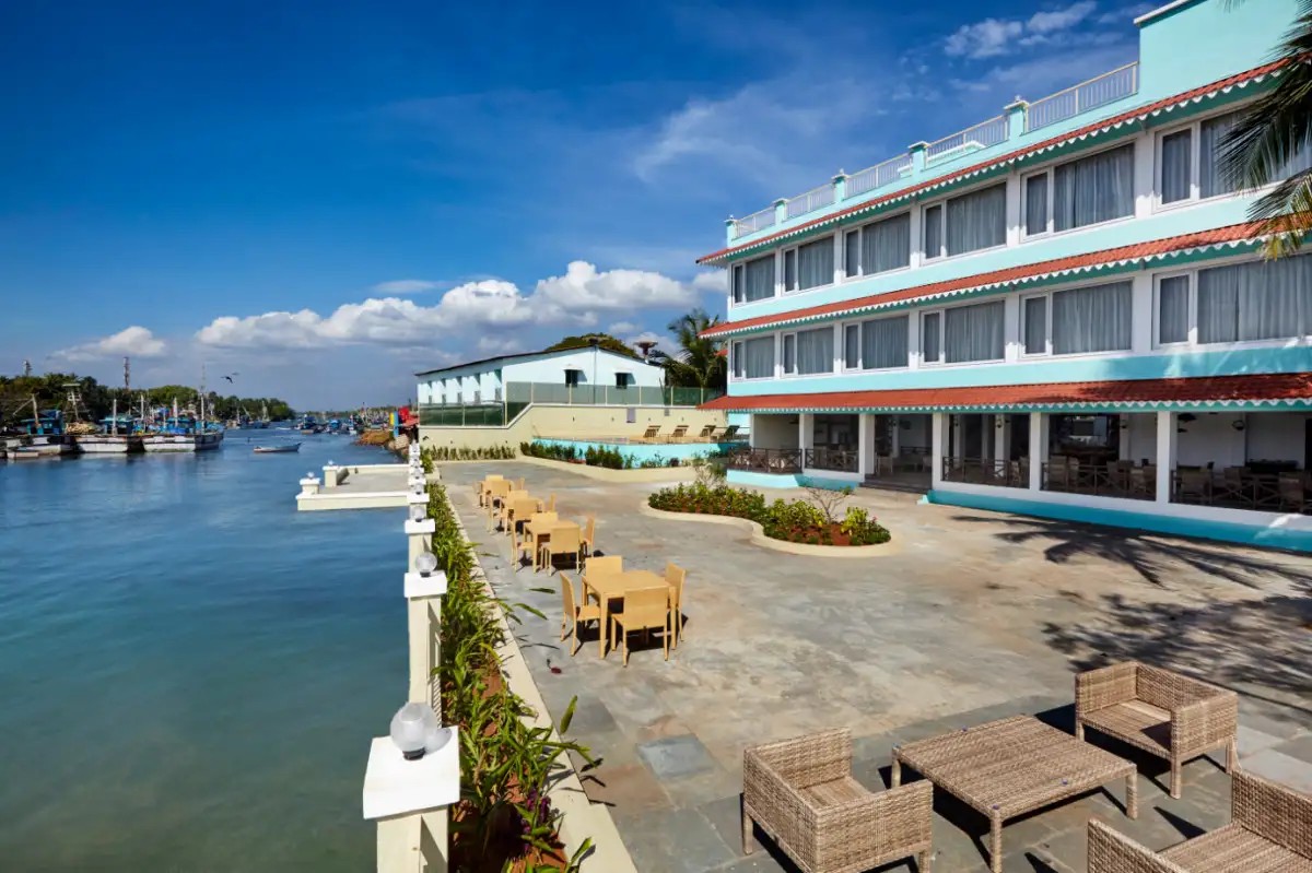 DEMPO RIVER SAL RESORT & SPA