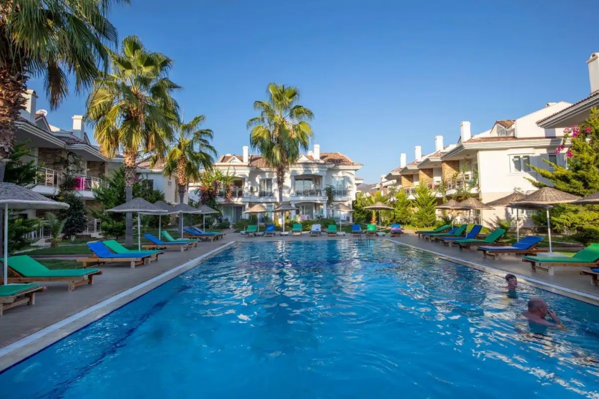 PASHAM BEACH VILLA RESIDENCE