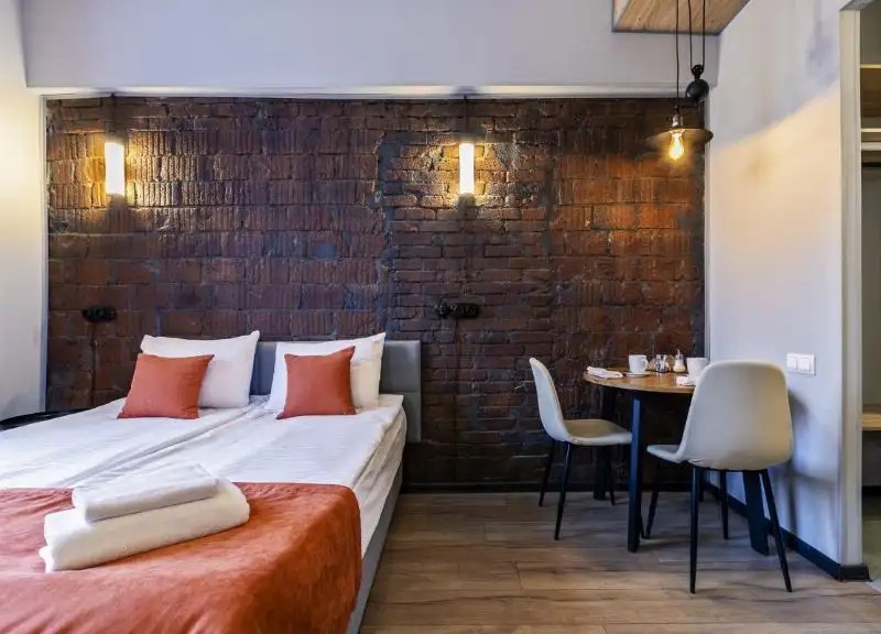 METRO APARTMENTS (МЕТРО АПАРТМЕНТС)
