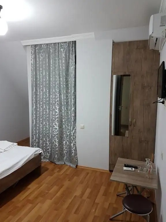 DREAM HOTEL