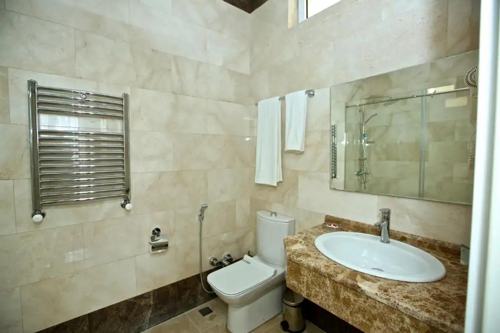 MIRAJ HOTEL BAKU